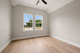 806 Avenue E - Photo 18