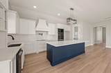806 Avenue E - Photo 6