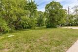 3711 Carpenter Avenue - Photo 2
