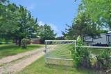 4413 Fm 16 - Photo 4