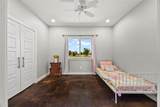 19335 Fm 986 - Photo 8
