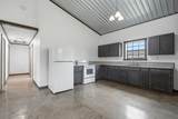 321 Avenue B - Photo 5