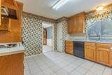 9900 Oak Ridge Circle - Photo 8