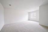 405 Kestrel Court - Photo 19