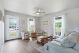 2726 Hill Lane - Photo 18