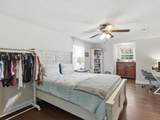 2801 Oak Cliff Lane - Photo 17