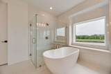 821 Oleander Lane - Photo 15