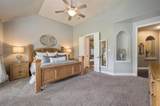 928 Bentley Drive - Photo 17