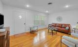 311 Newland - Photo 5