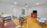 311 Newland - Photo 7