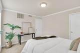 2702 Douglas Avenue - Photo 17