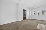 916 Hubbard Street - Photo 22