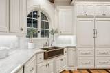 1900 Shady Oaks Drive - Photo 11