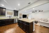 5947 Mercedes Avenue - Photo 15
