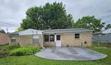 4704 Salem Drive - Photo 3