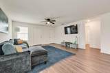 1806 Barrie Way - Photo 4