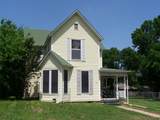 923 Nelson Street - Photo 1