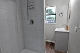 433 Hampton Avenue - Photo 13