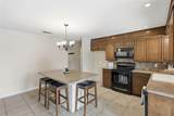 5527 Meadow Oak Street - Photo 10