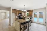 5527 Meadow Oak Street - Photo 11