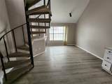 306 Settlers Park Drive - Photo 3