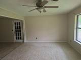 709 Lee Street - Photo 7