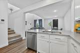 685 Watersedge Court - Photo 14