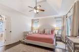 1004 Red Oak Court - Photo 11