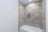 815 Grande Boulevard - Photo 3