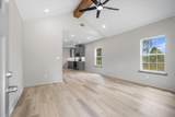 812 Grant Street - Photo 2
