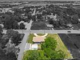 403 Pecan Street - Photo 11
