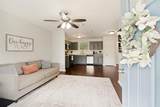 109 Thelma - Photo 3