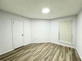 9801 Walnut Street - Photo 3
