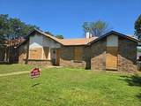 2820 Hamlett Lane - Photo 3
