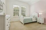 1401 Farmington Drive - Photo 25