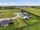 572 Highview Court - Photo 8
