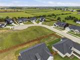 585 Highview Court - Photo 9