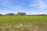 589 Highview Court - Photo 4