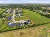 593 Highview Court - Photo 15