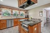 19135 Bynum - Photo 11