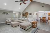 19135 Bynum - Photo 9