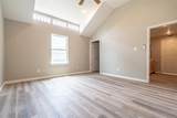 329 Vine Street - Photo 19