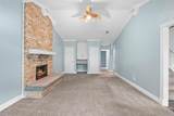 1917 Collins Boulevard - Photo 7