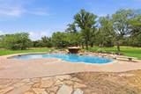 992 Fm 2210 - Photo 32