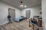 725 Walnut Street - Photo 5