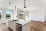 2716 Glasgow Way - Photo 4