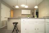 917 Felix Street - Photo 6