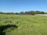 1521 Fm 590 - Photo 32