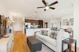 4319 Bowser Avenue - Photo 9
