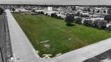 000 Highmeadow Drive - Photo 15
